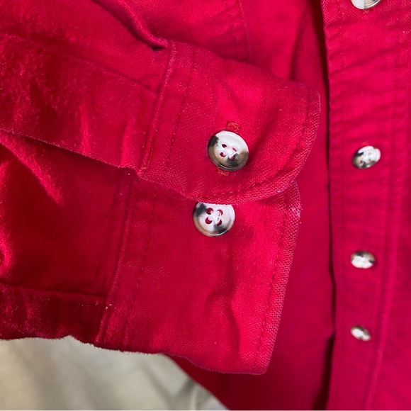 Vintage Embroidered Seamstress Sewing Tailor Crafter Themed Chamois Shirt - Picture 7 of 12